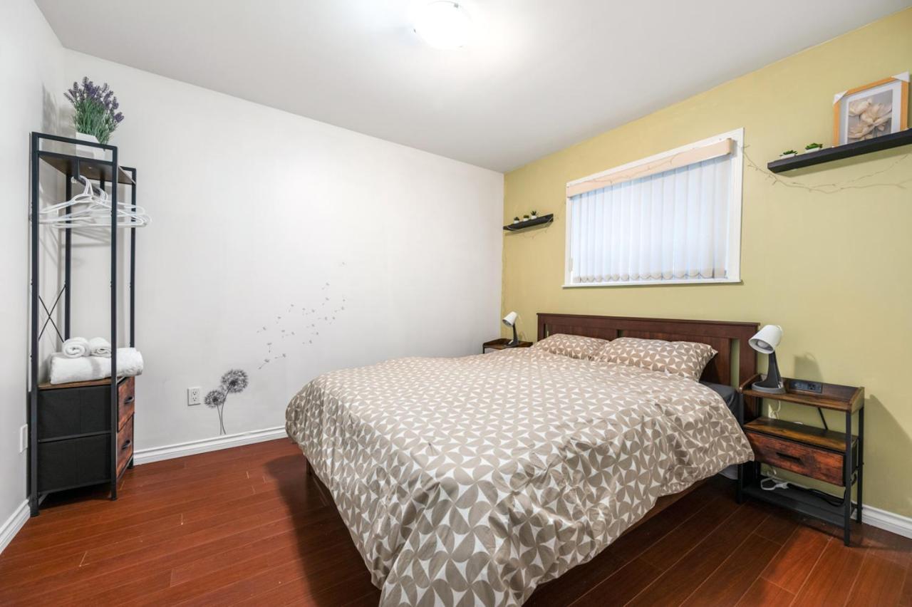 Cozy 2bd In Vibrant Location Vancouver