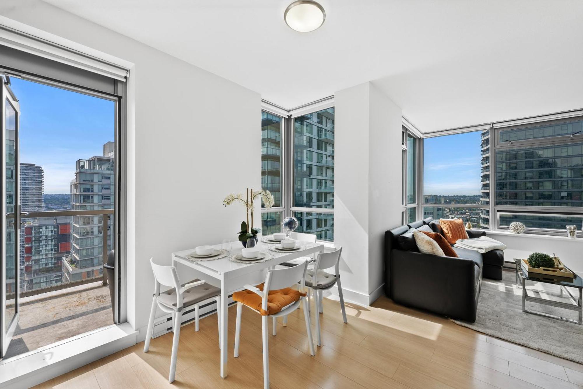 Apartment Spectacular Ocean View 2 Bedroom For Rent