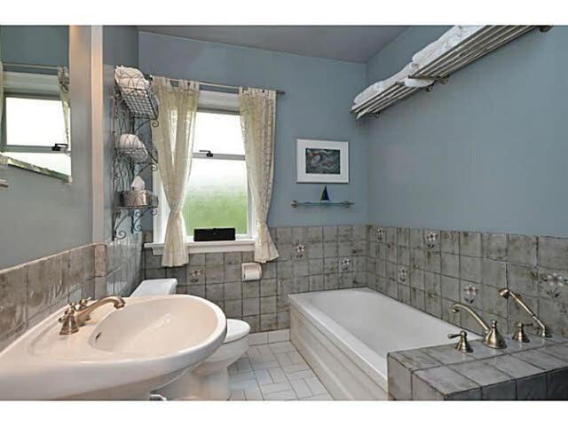 Jericho Hill In Vancouver- Near Jericho & Kitsilano Beaches, Ubc And Downtown Homestay *