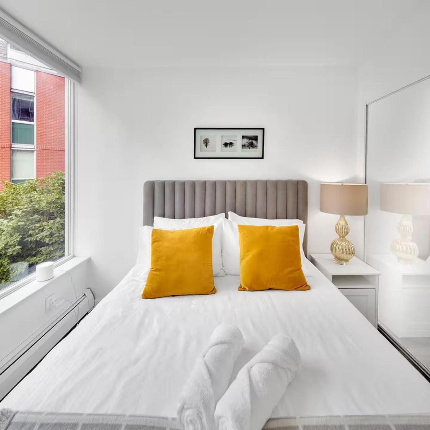 Apartment Stylish In Downtown