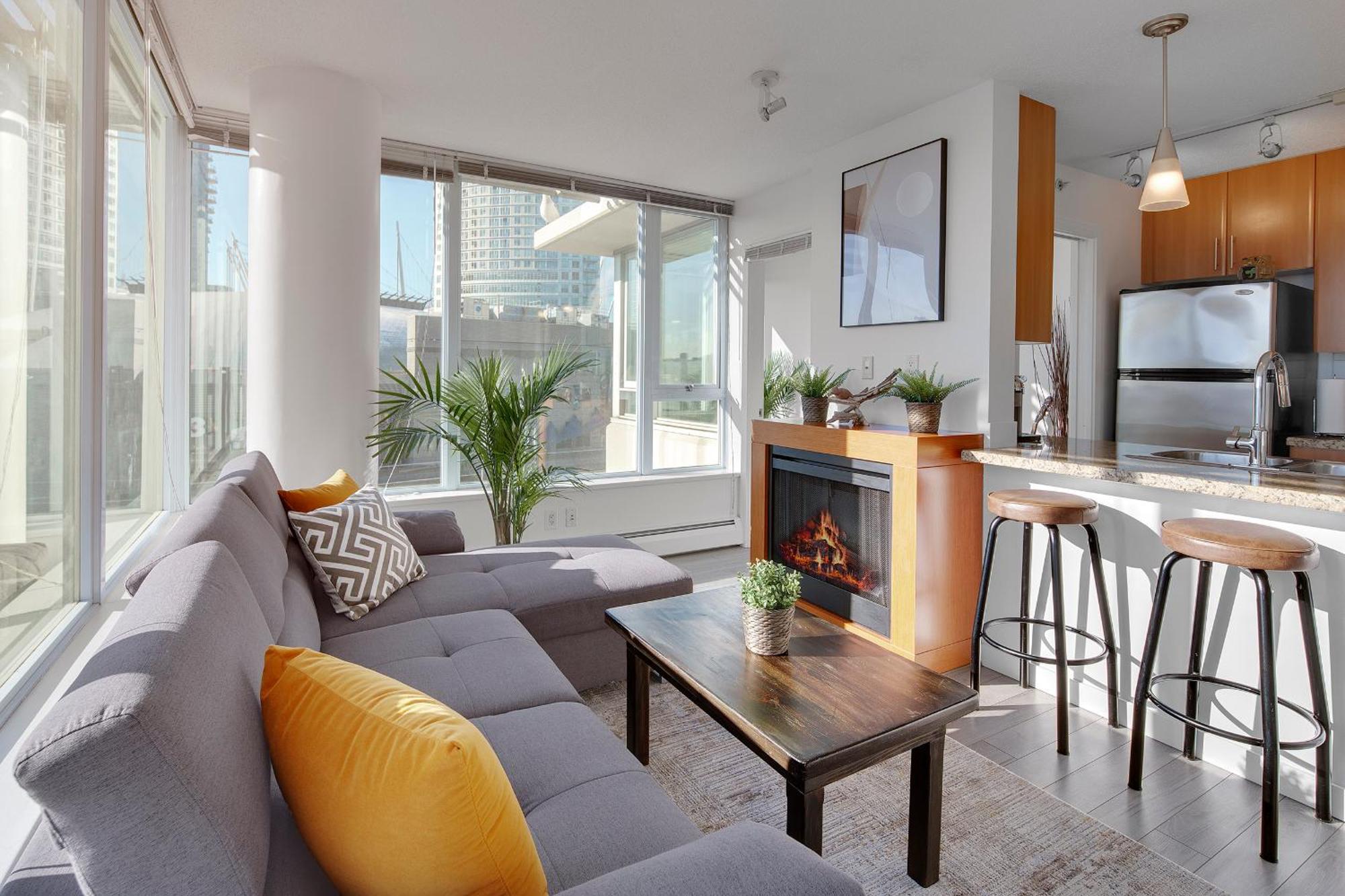 Stylish 2bd In Downtown With Marina View Apartment Vancouver