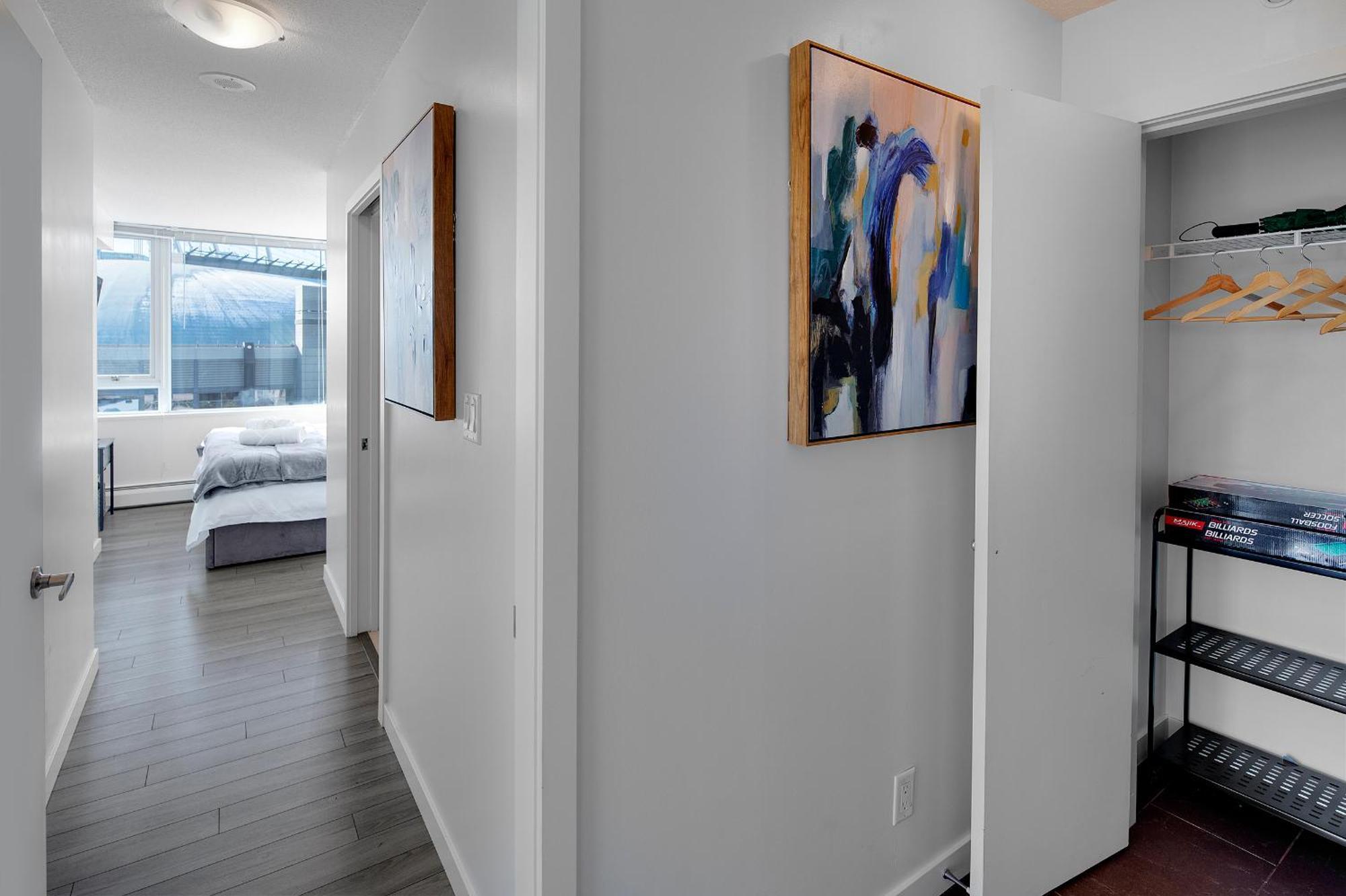 Stylish 2bd In Downtown With Marina View Apartment Vancouver