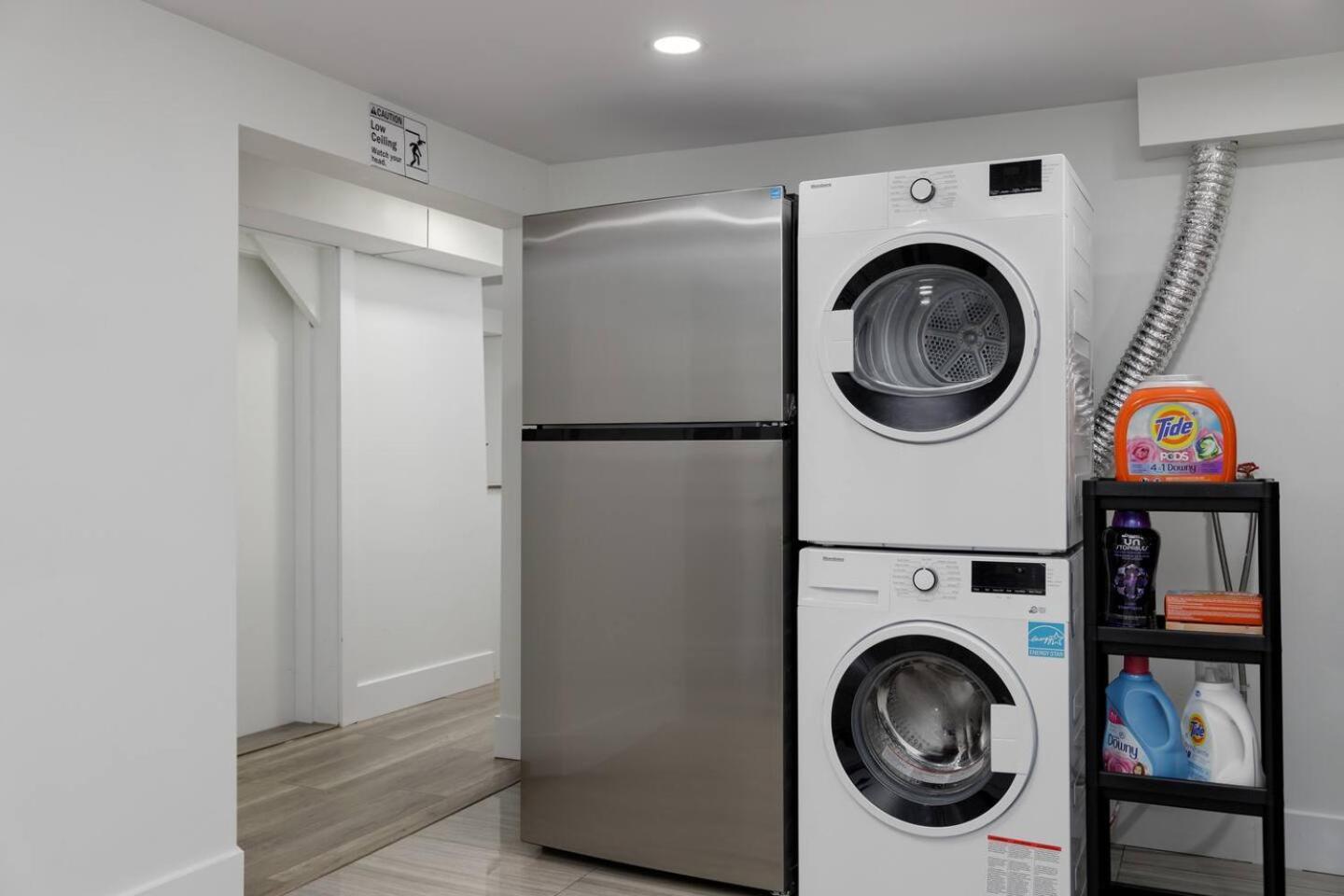 Holiday home Cozy Bsmt Near Ubc, Kits, And Dt Vancouver