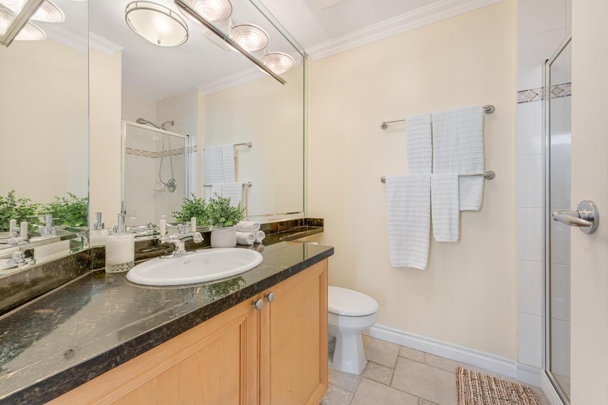 Apartment Premium 2 Bedroom In Yaletown Huge And Elegant Living Space *