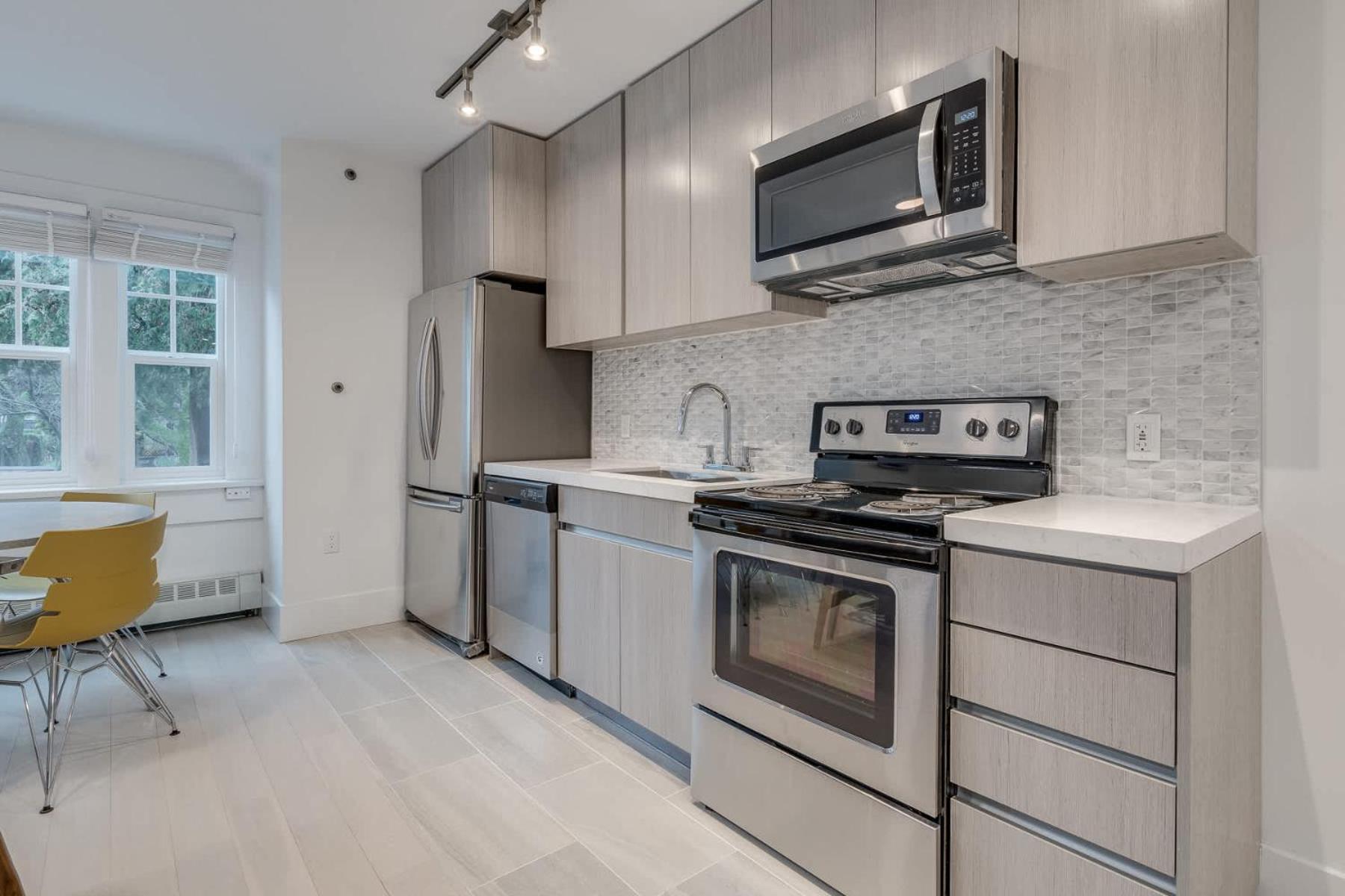 Apartment Charming Urban Sanctuary In The Heart Of Town