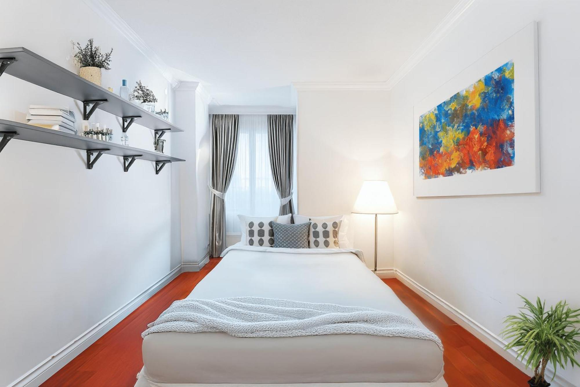 Apartment Modern 2 Bedroom Retreat In Coal Harbour Steps To Seawall