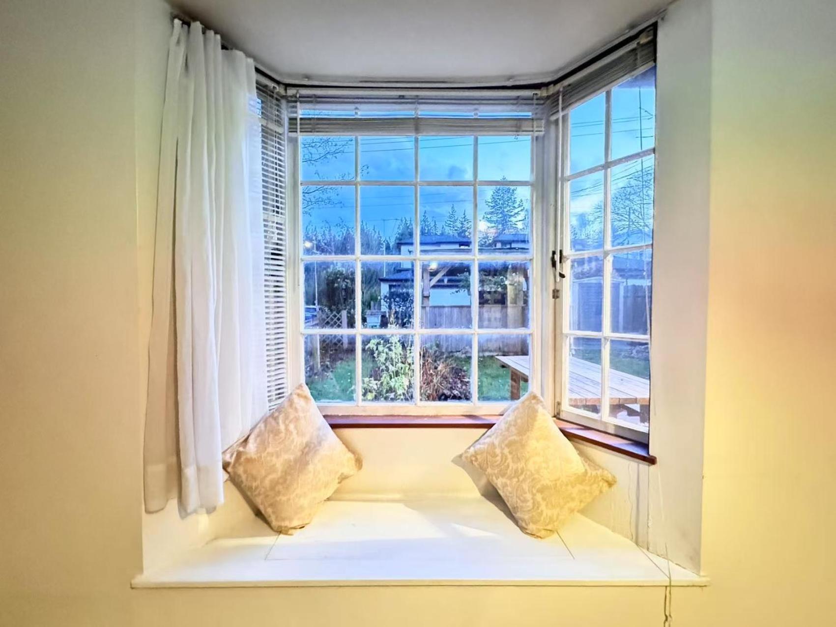 Guest house Cozy Shared In Vancouver