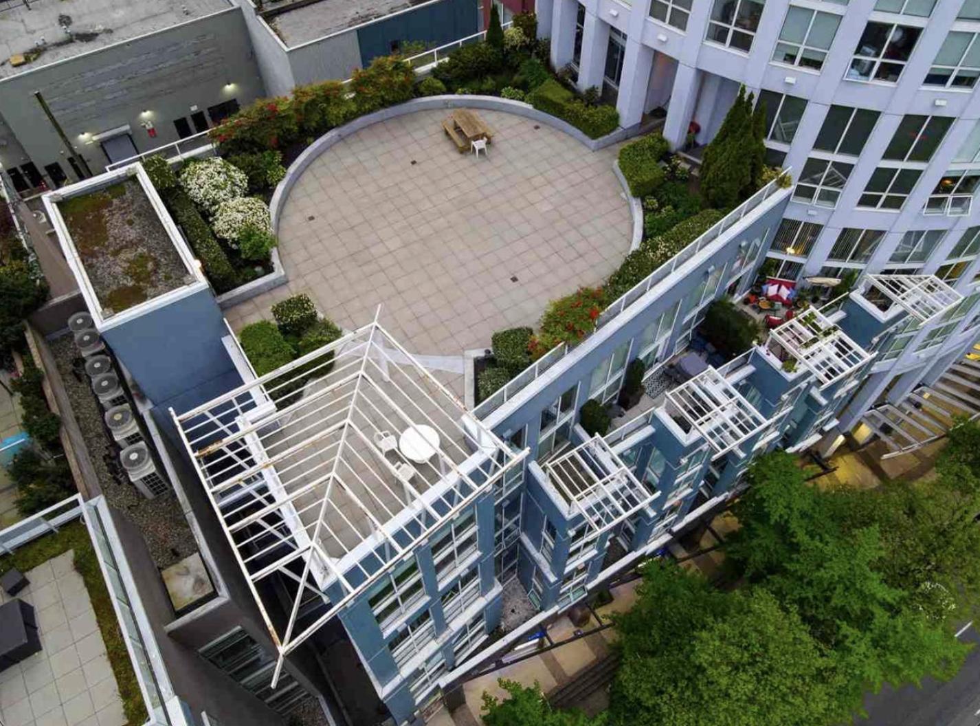 Two-story Loft With A High-rises View And Rooftop Deck *