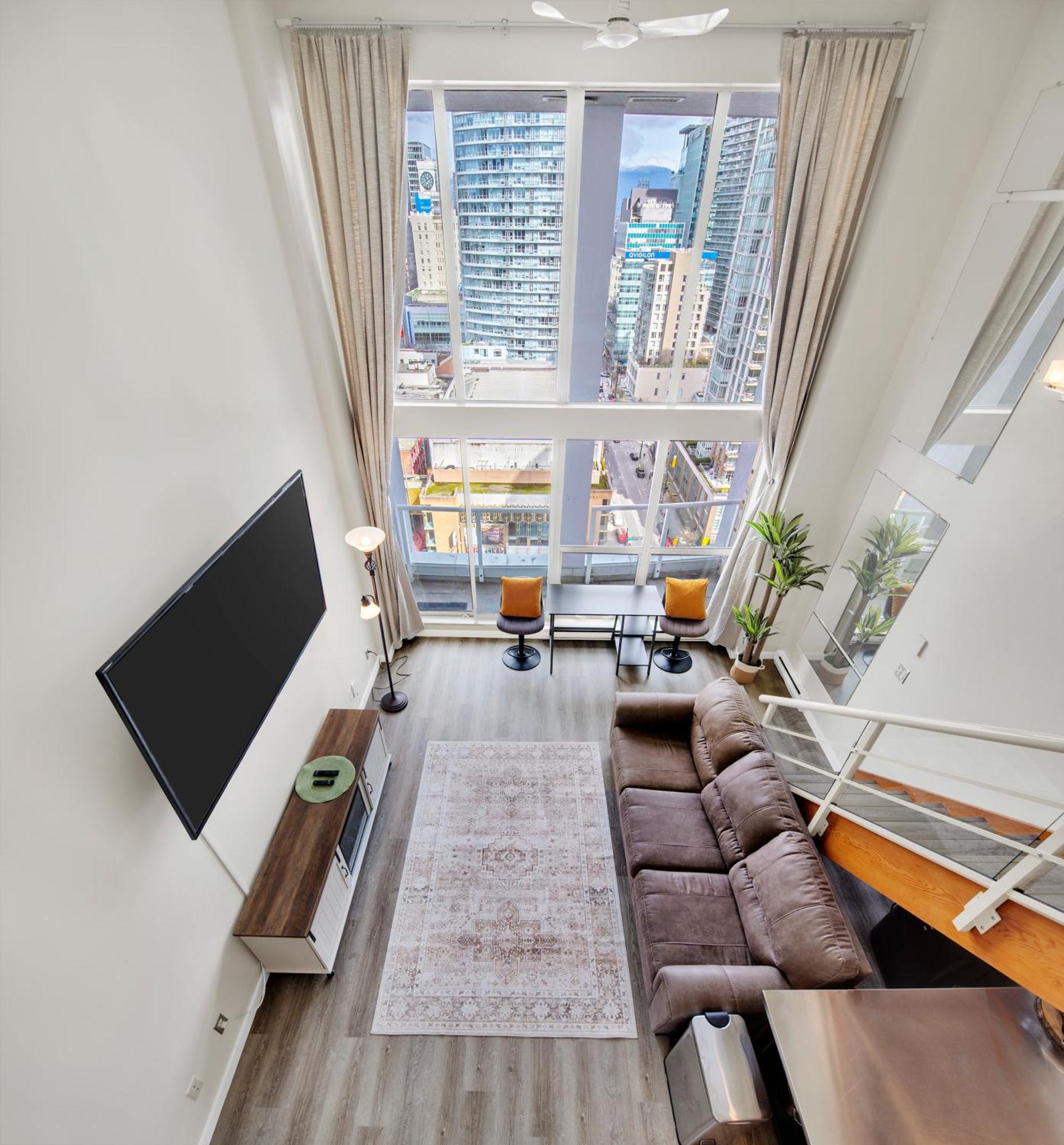 Two-story Loft With A High-rises View And Rooftop Deck Apartment Vancouver