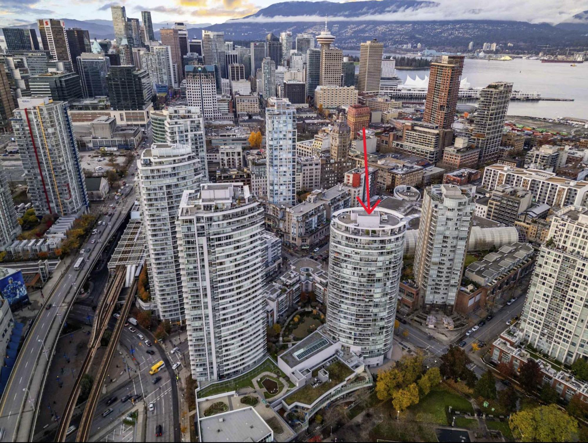 Lovely One-bedroom With Pool, Hot Tub, And Gym In The Heart Of Downtown, Skytrain 3min Away Apartment *