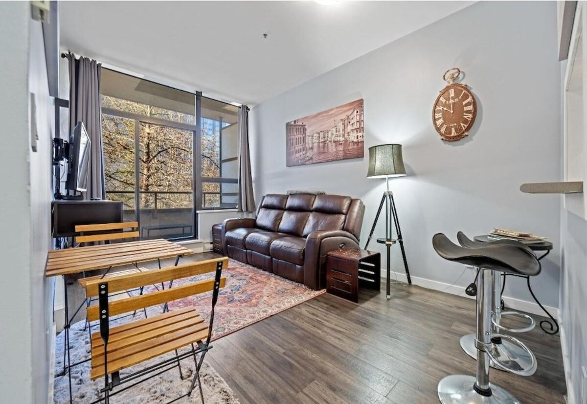 Apartment Cozy 1 Bedroom Downtown