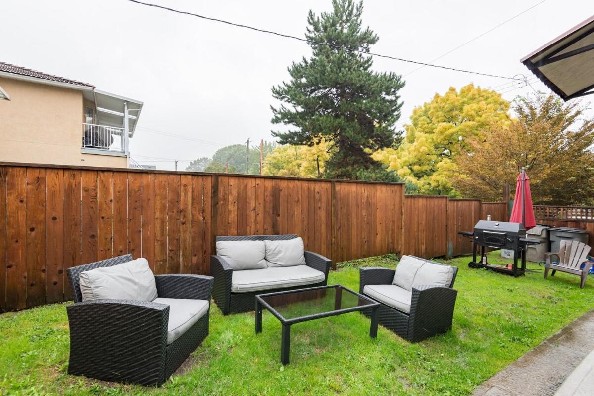 Beautiful Cedar House * Vancouver