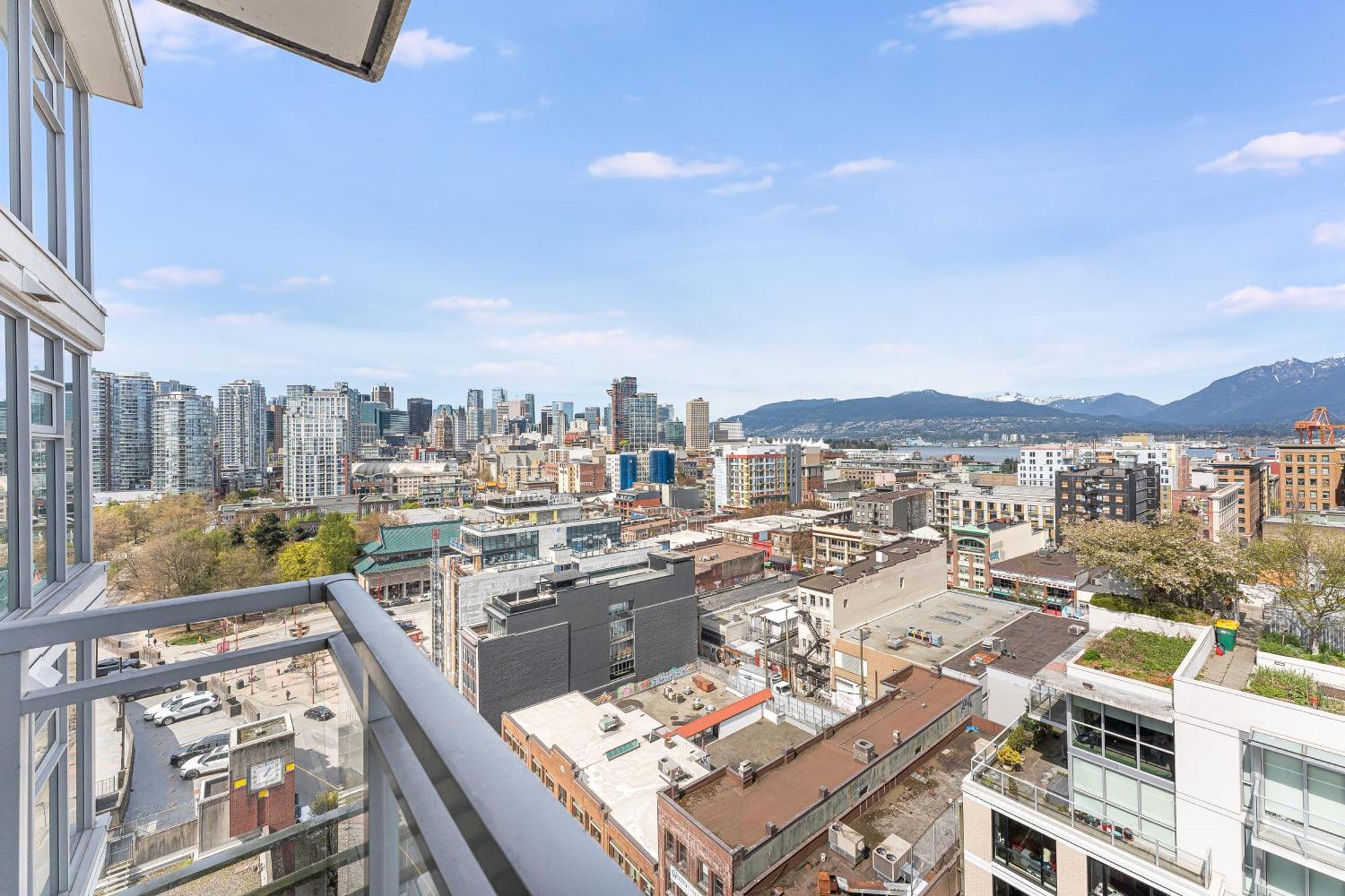 Stunning 2br With Breathtaking And Mountain Views *