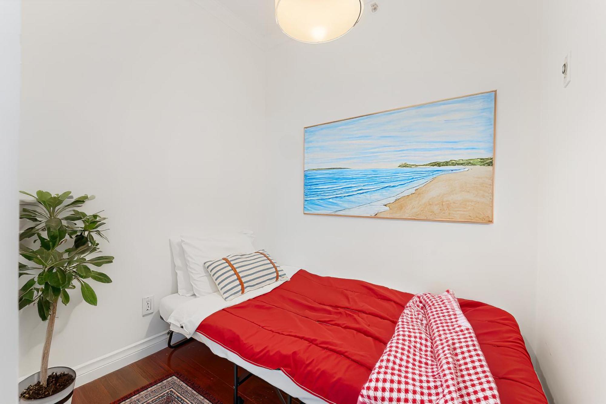 Apartment Modern 2 Bedroom Retreat In Coal Harbour Steps To Seawall Vancouver