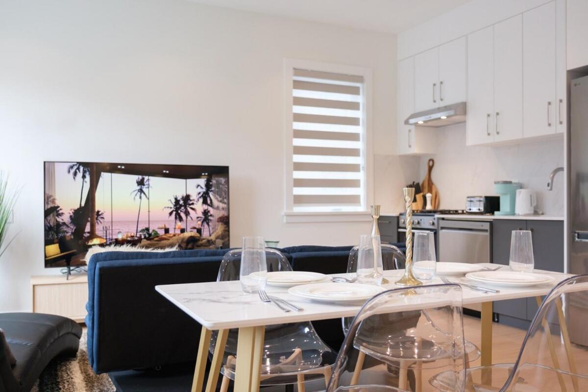 Apartment Brand New Spacious In Heart Of Vancouver