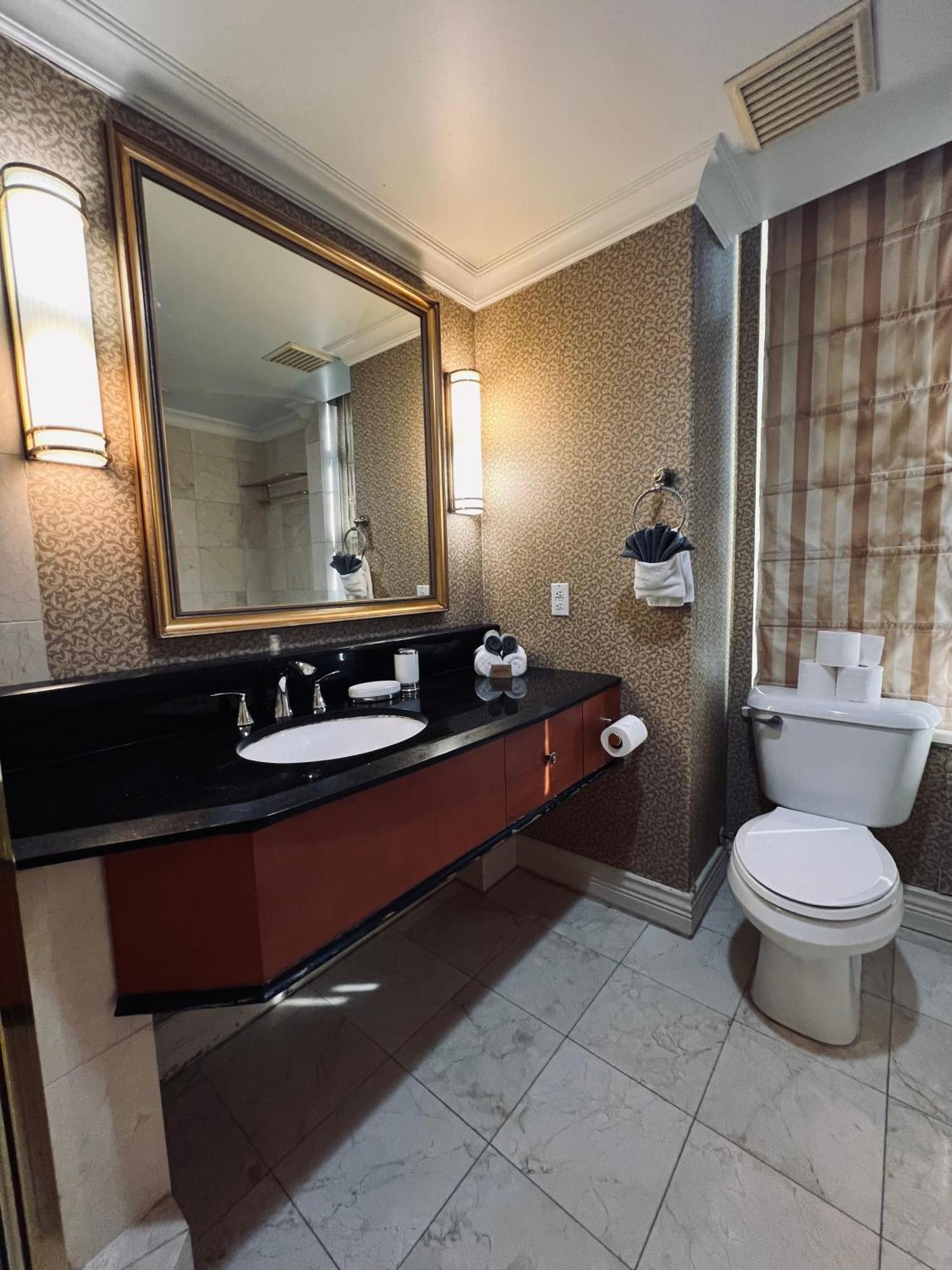 Apartment Executive Penthouse Suite, Downtown Vancouver