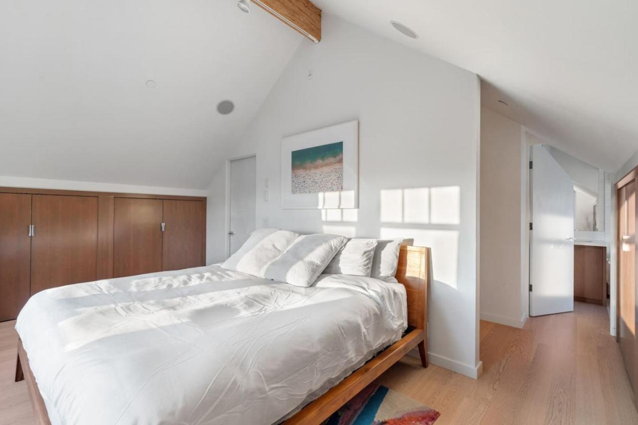 Apartment Beautiful, Newly Renovated Creek