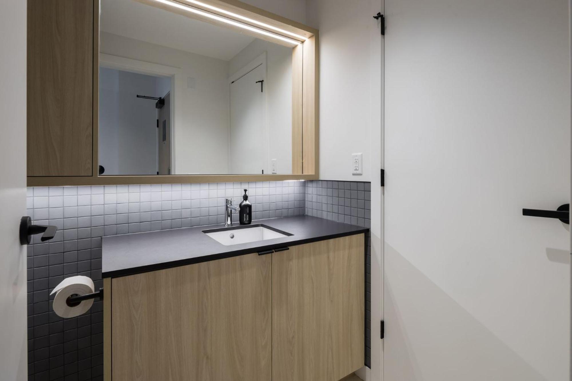 Smithe House Hotel 4*