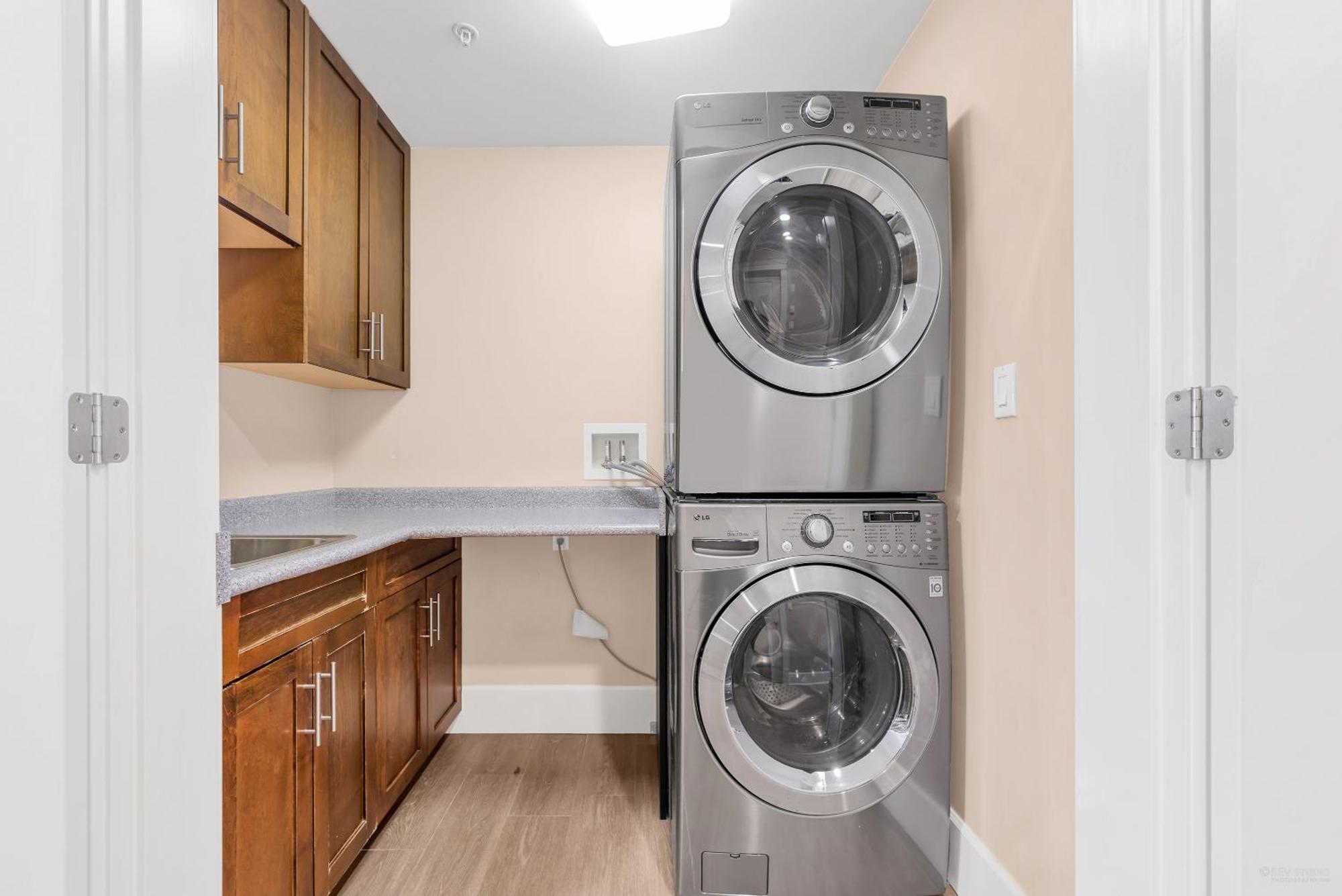 Gasthof 3bed 2bath Steam Sauna Retreat! Family Friendly! Vancouver