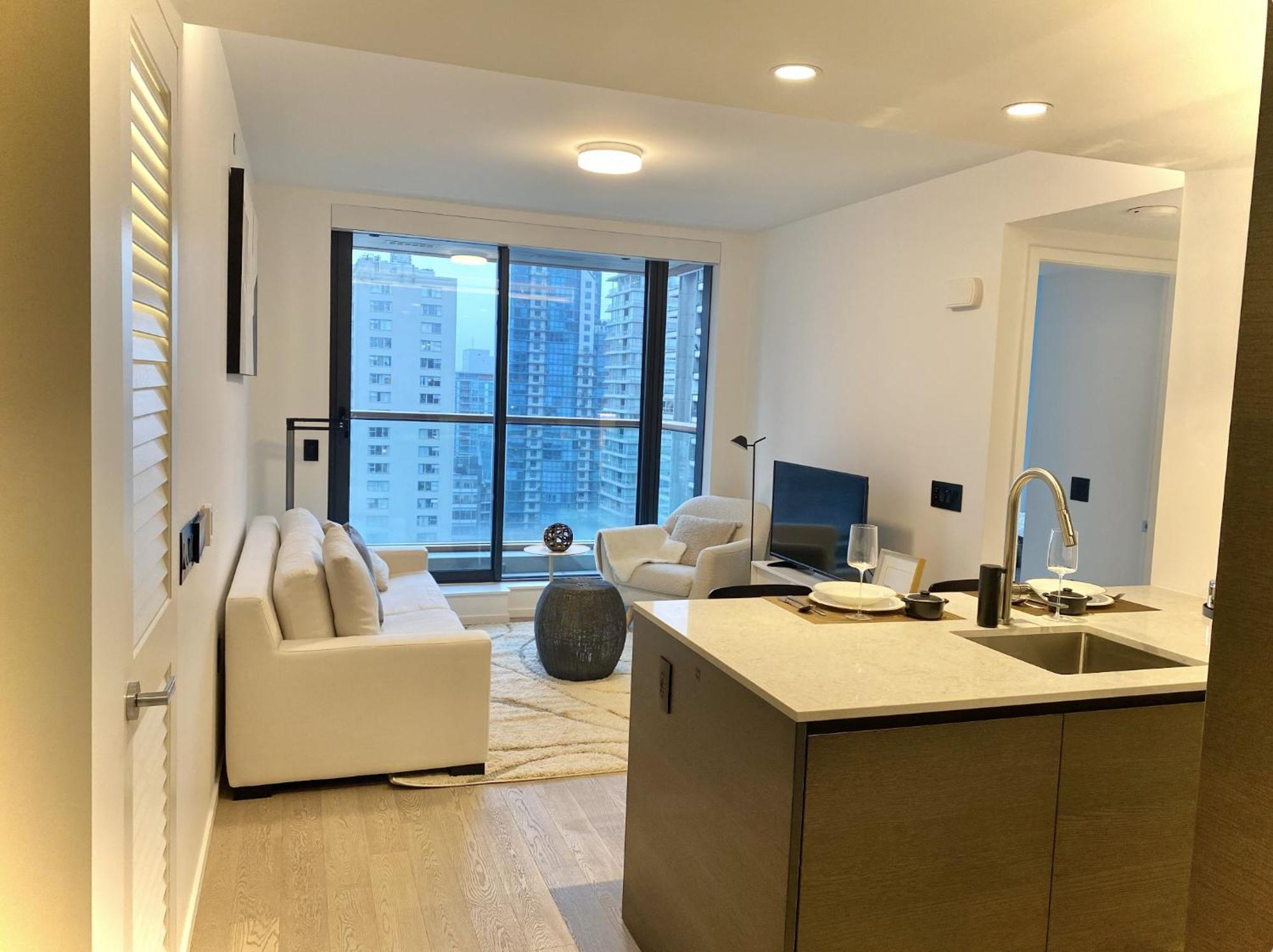 Brand New Luxury 1 Bedroom In Downtown Vancouver
