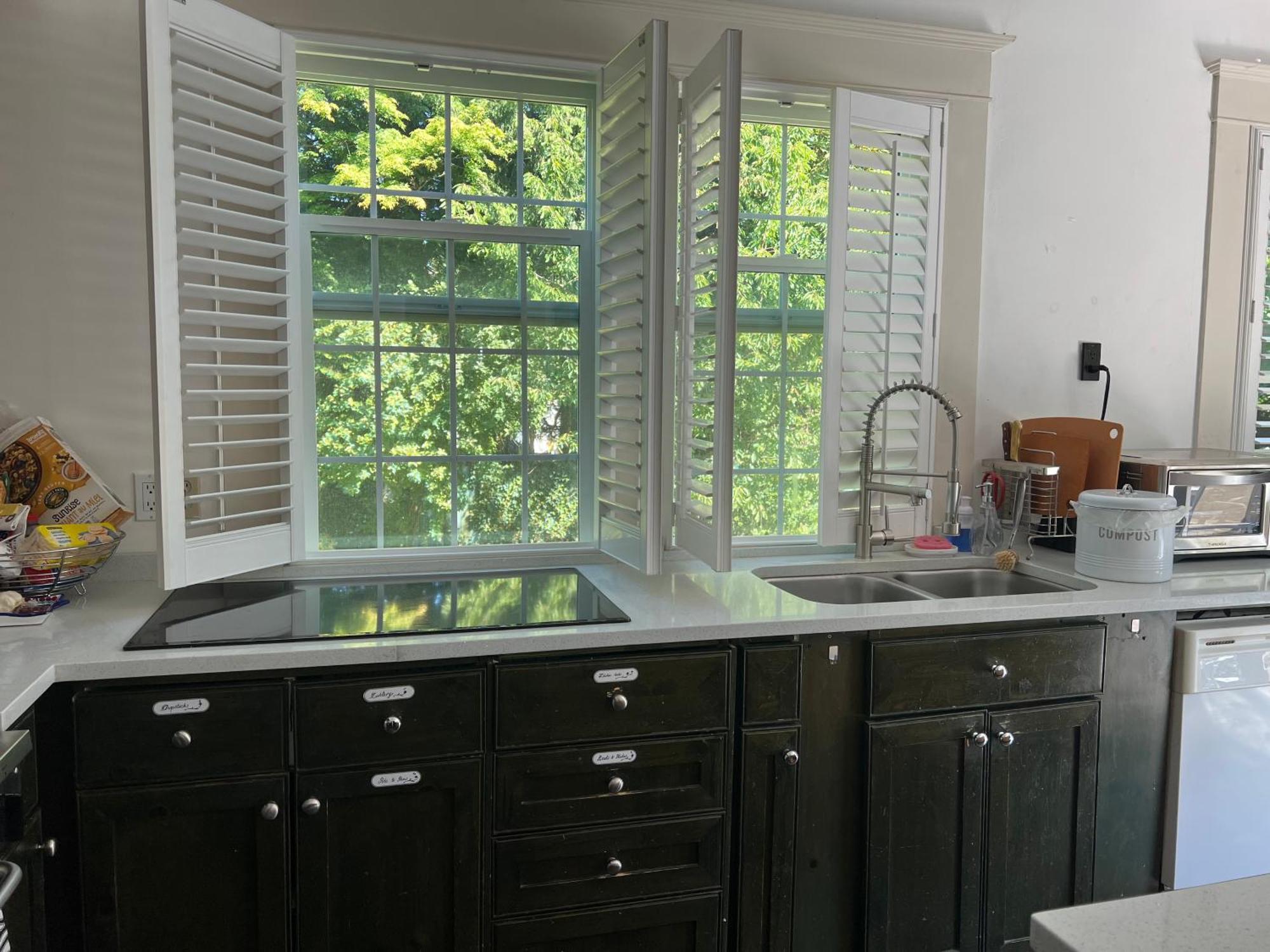 Shaughnessy Gem- Historic Villa- 5 Bedroom 3 Ba- Near Attraction Apartment Vancouver