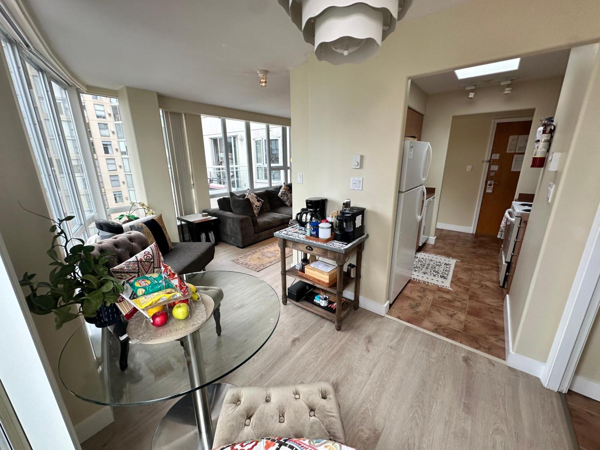 Penthouses Of Ave Apartment *
