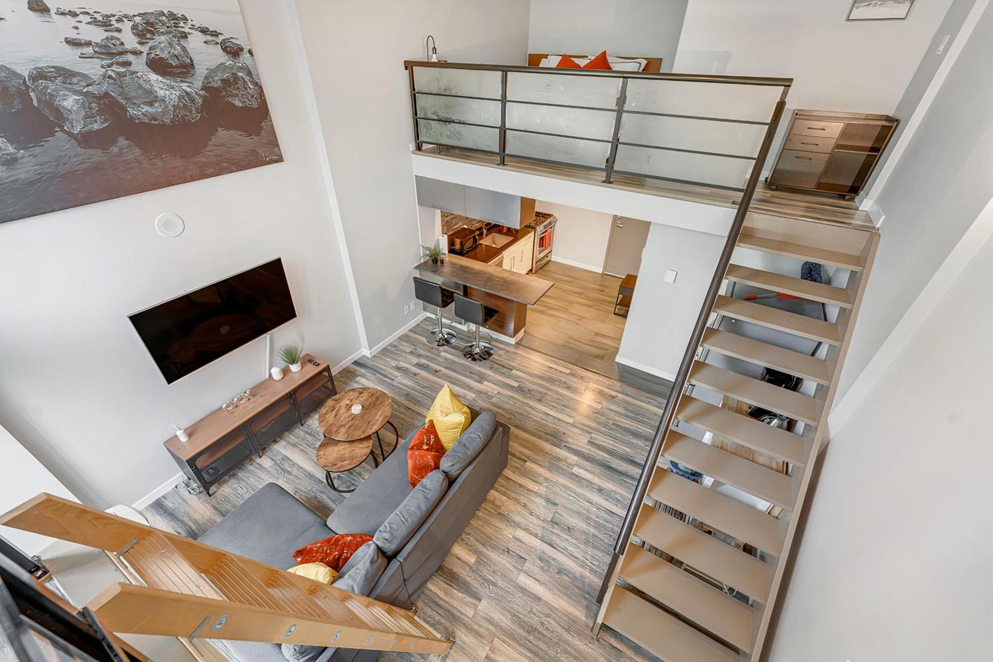 Aparthotel Stunning 2 Bedroom Loft In Downtown - Amazing Location