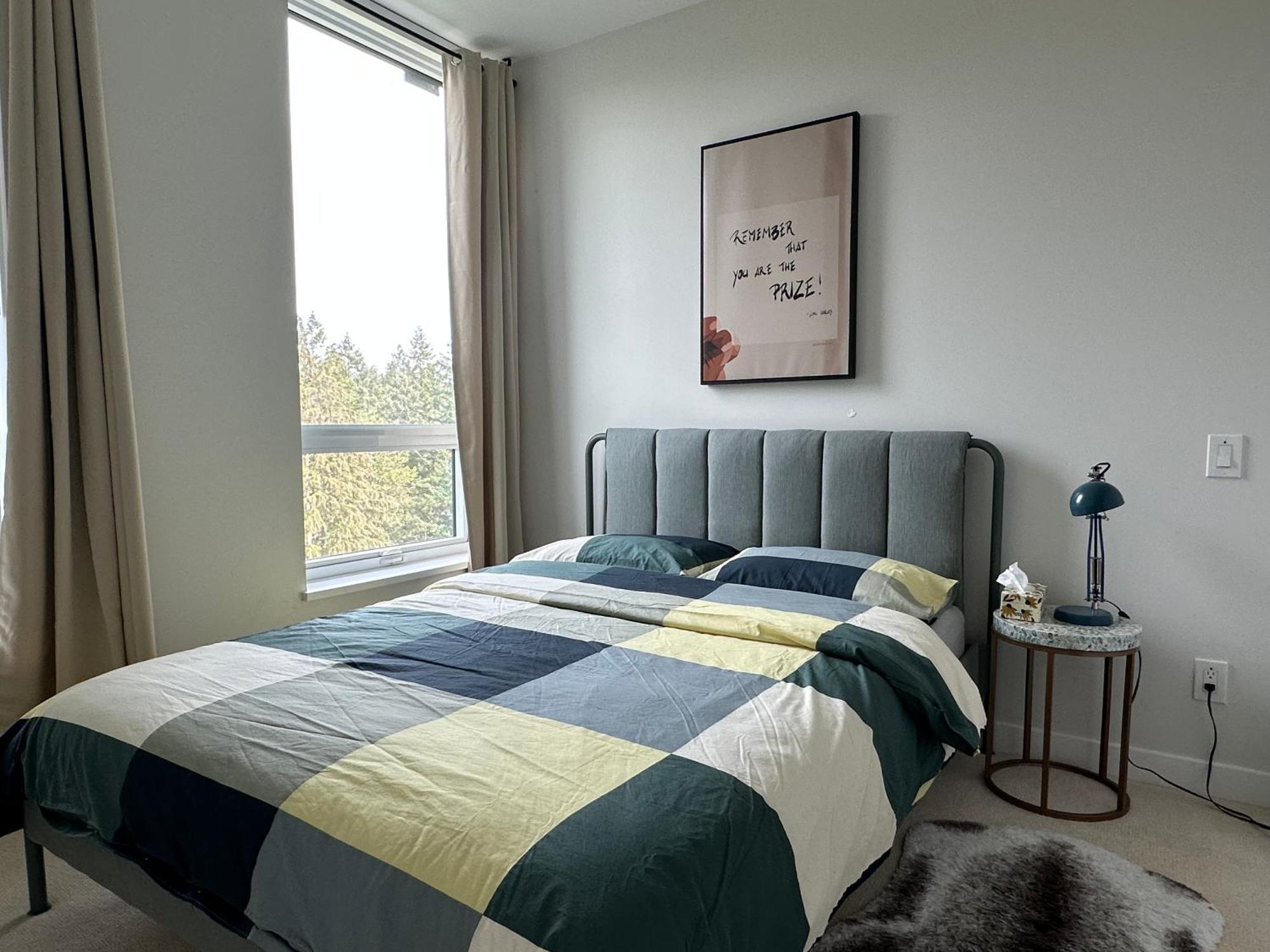 Apartment Ubc Pacific Spirit Modern Style