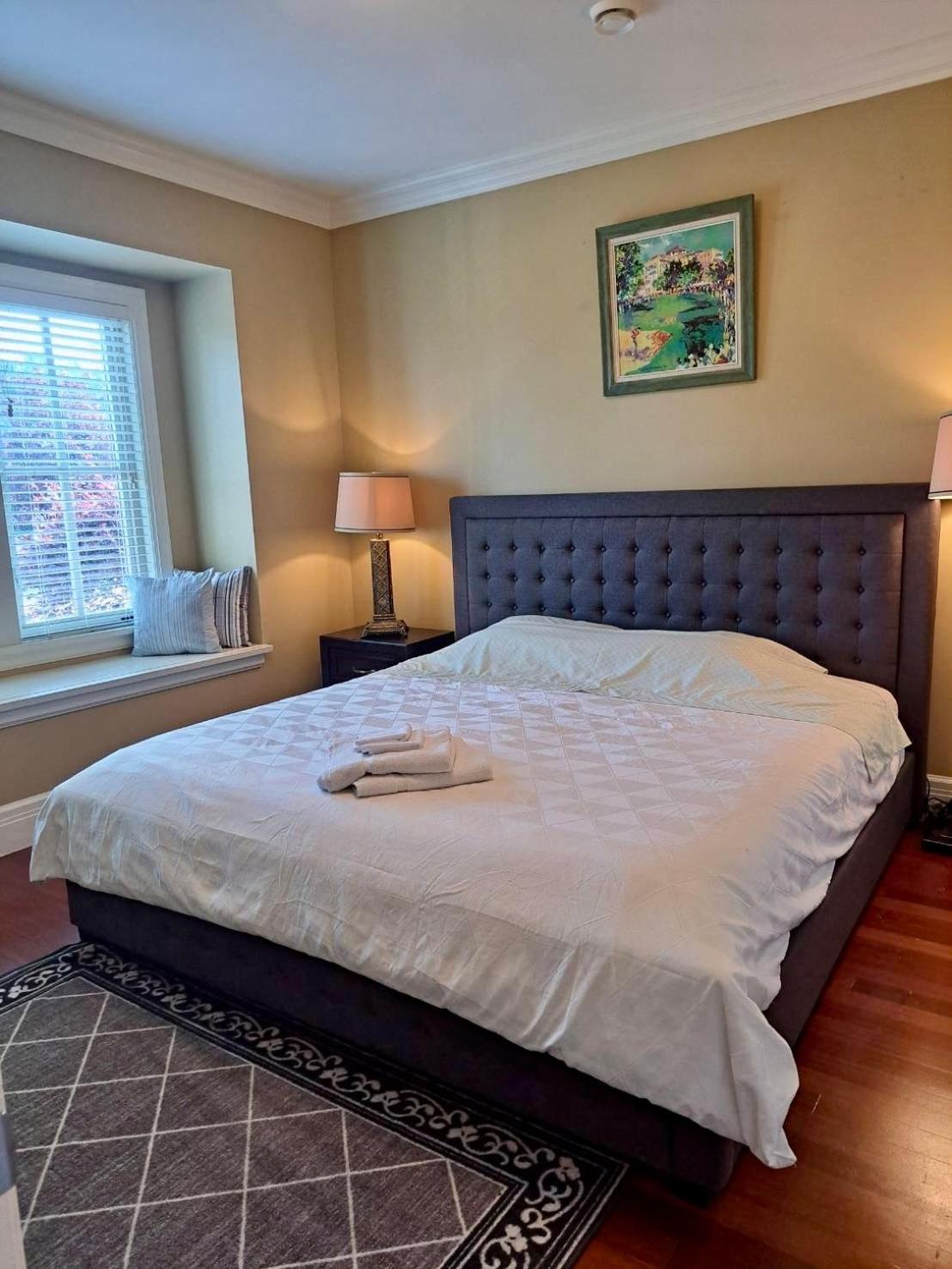 Guest house Peaceful Retreat In Arbutus *