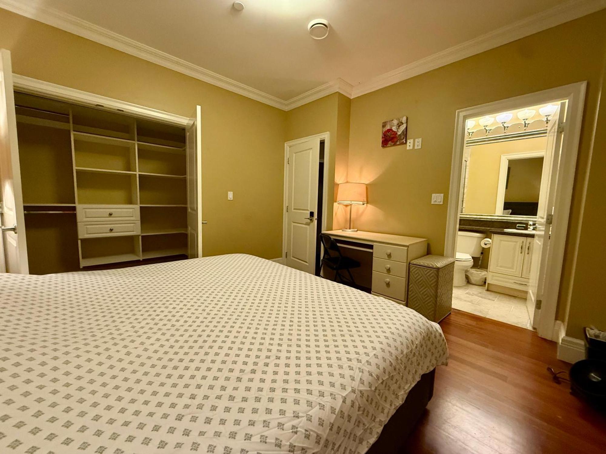 Peaceful Retreat In Arbutus Vancouver
