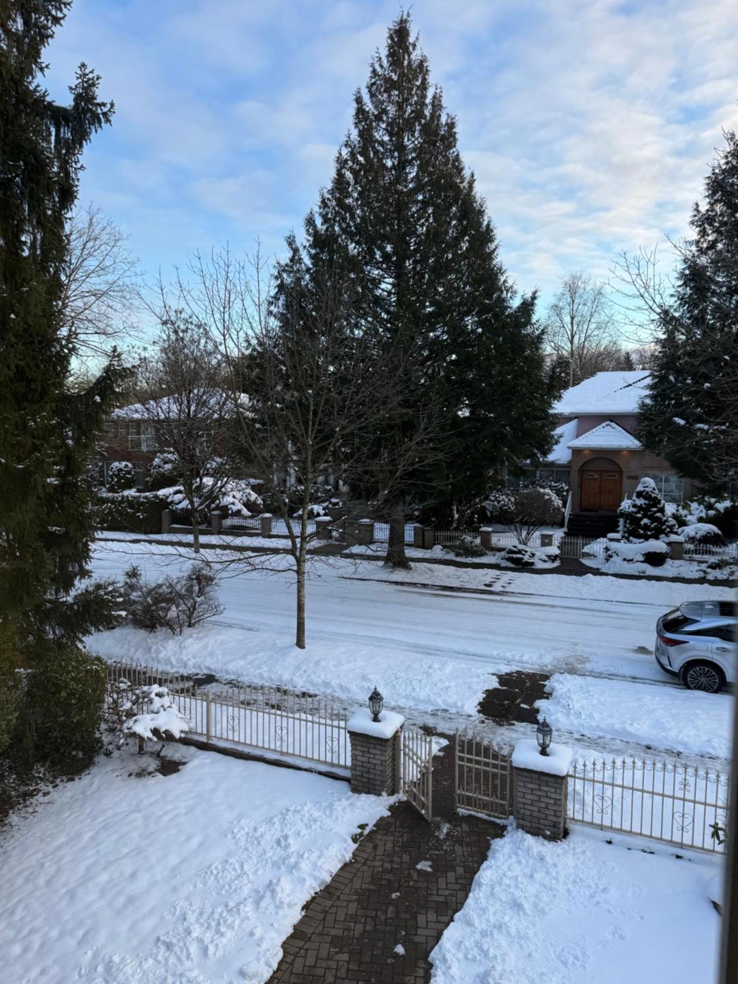 Peaceful Retreat In Arbutus * Vancouver