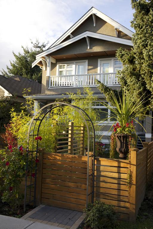 Custom Built 3Bedroom Home In Kitsilano Holiday home Vancouver
