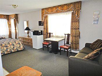 Hotel Palms
