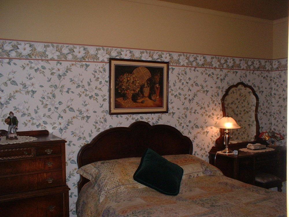 Point Grey Guest house