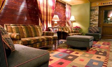 Hotel Howard Johnson By Wyndham Downtown Vancouver