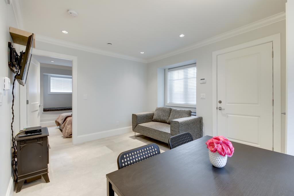 New Urban Modern Main Street House Holiday home Vancouver