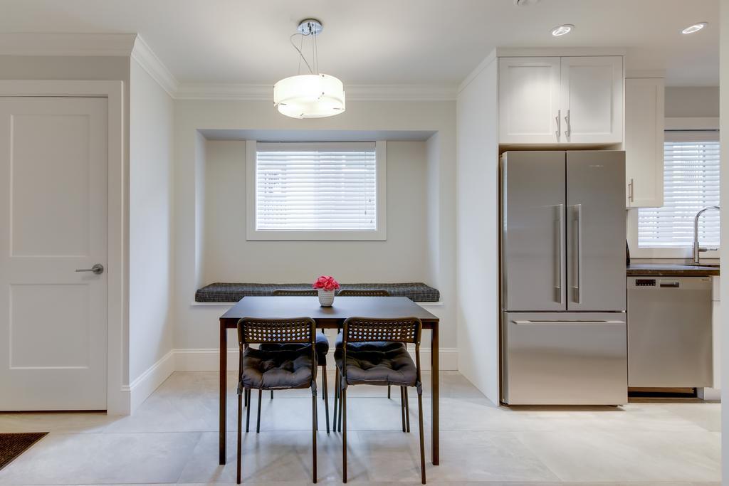 New Urban Modern Main Street House Holiday home Vancouver