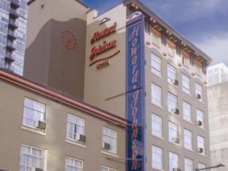 Howard Johnson By Wyndham Downtown Hotel
