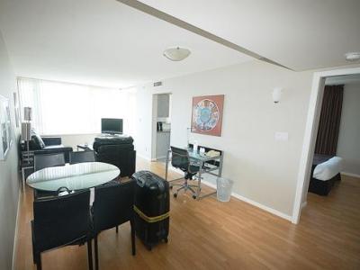 Carmana & Hotel Vancouver