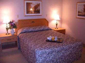 Hotel Ramada Exhibition Park 2*