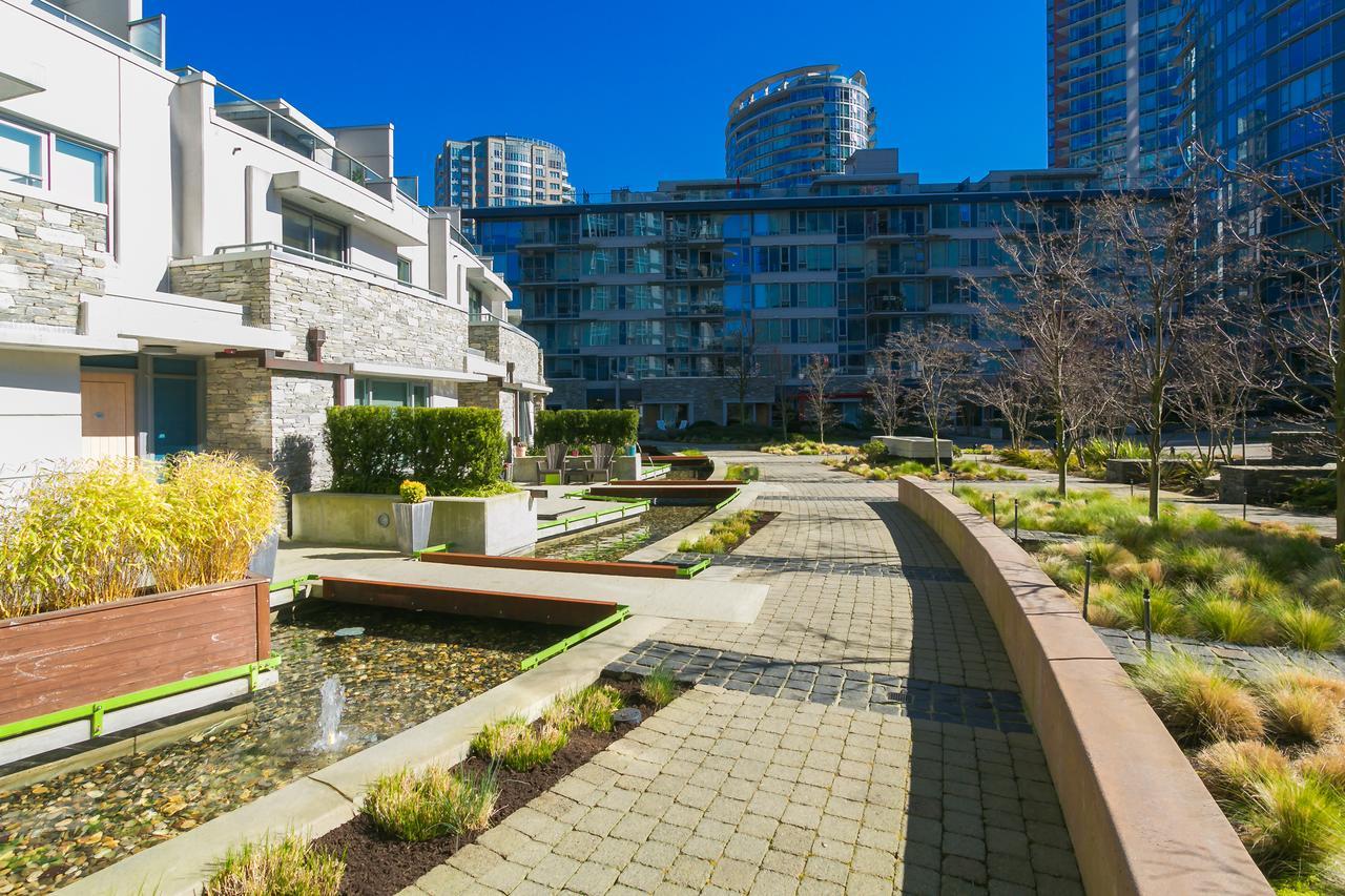 Espana * Vancouver
