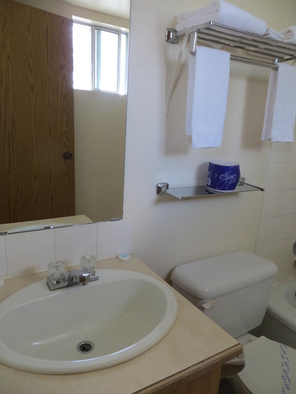 Motel Centre 2*