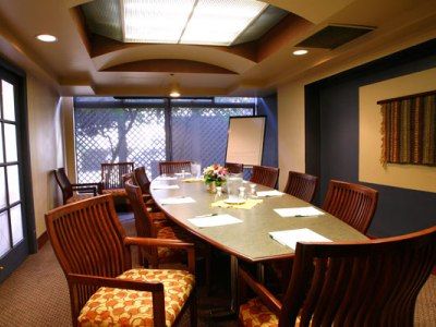Quality Downtown-inn At False Creek Hotel