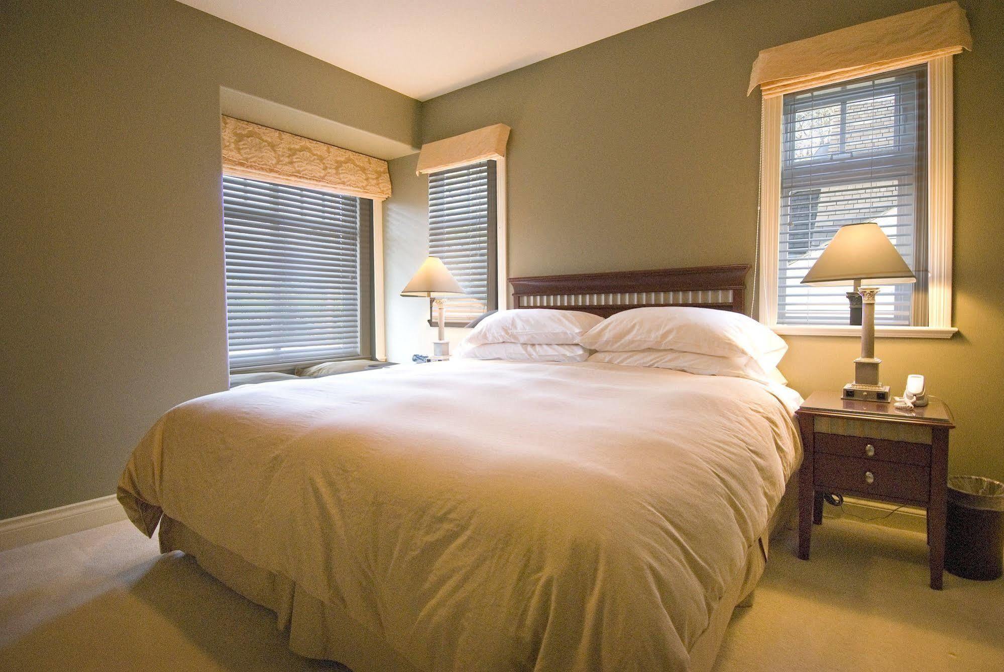 Granville House Bed And Breakfast (Adults Only) Frühstückspension Vancouver
