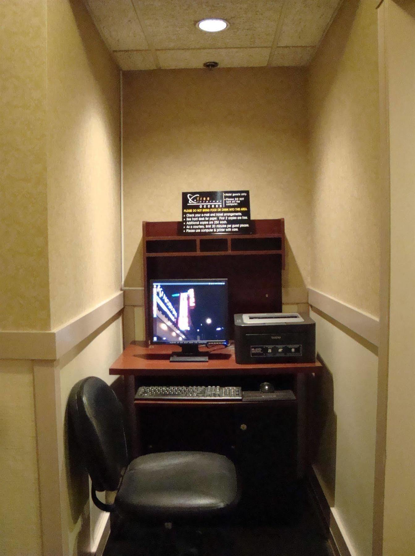 Kingston Hotel Vancouver