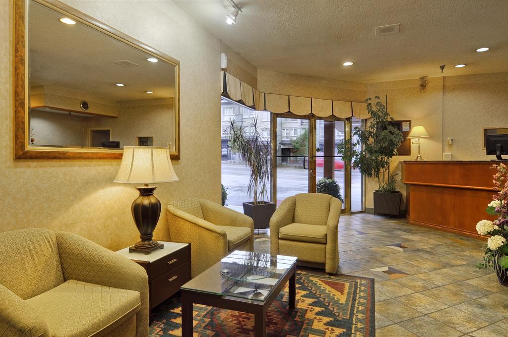 Ramada Exhibition Park Hotel