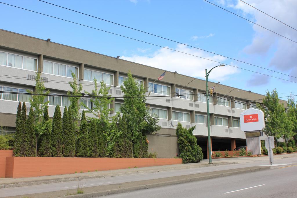 Hotel Ramada Exhibition Park