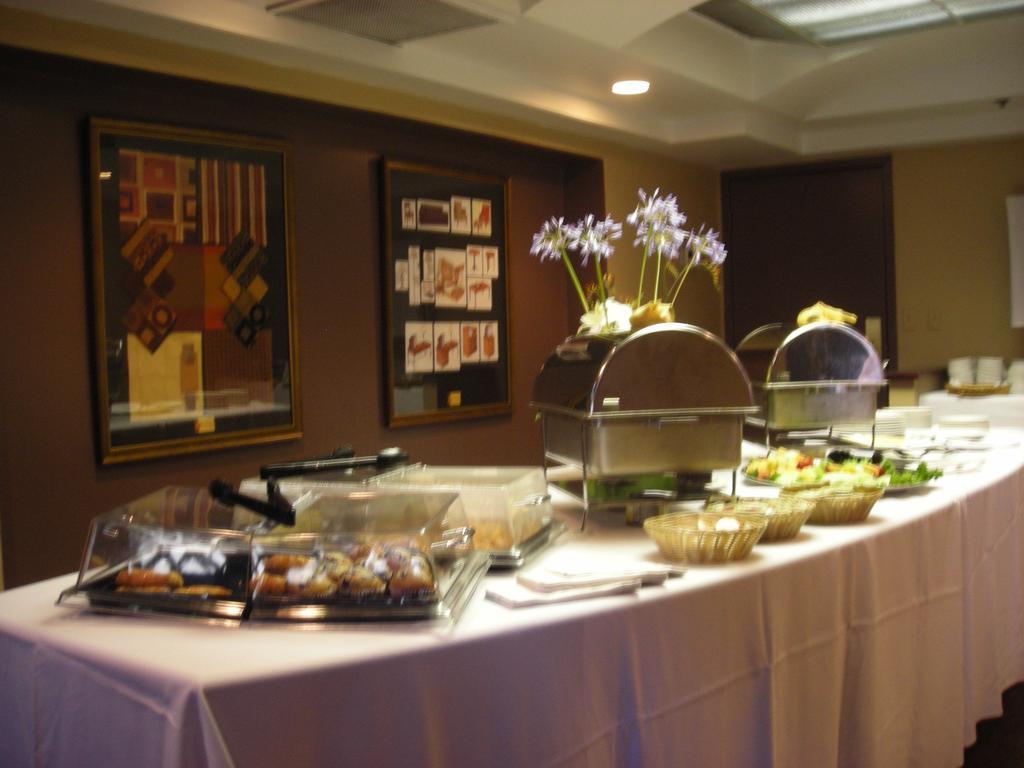 Quality Downtown-inn At False Creek Hotel Vancouver