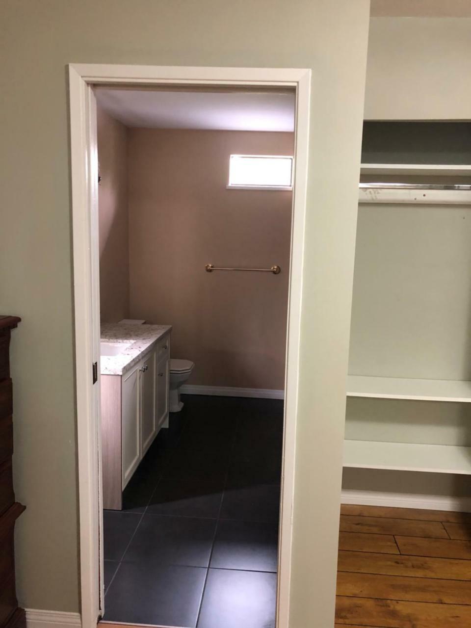 Dunbar Guest house Vancouver