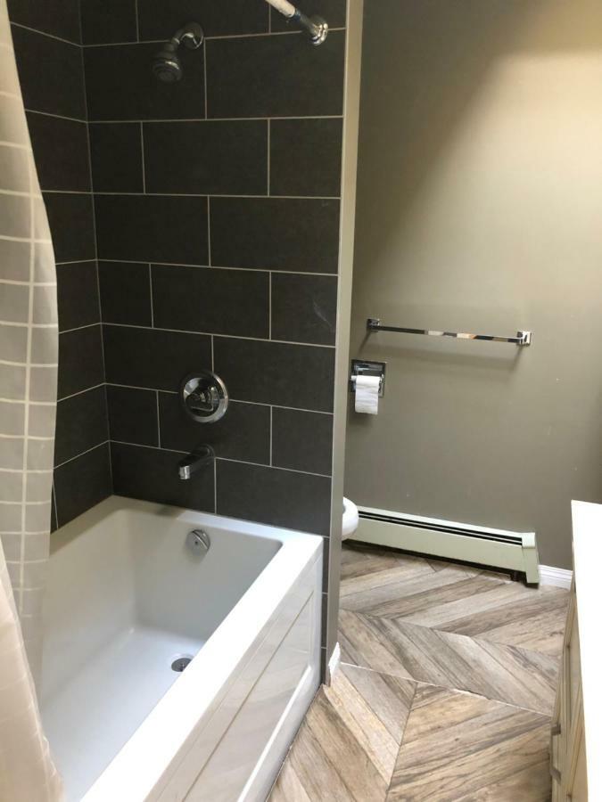 Dunbar Guest house 2*